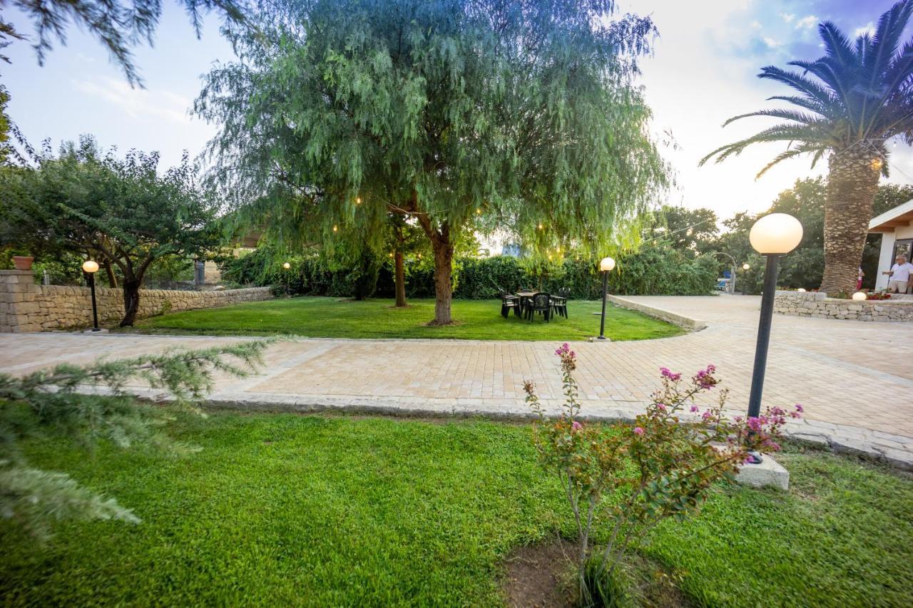 Casale Della Contea Guest House Modica Exterior photo