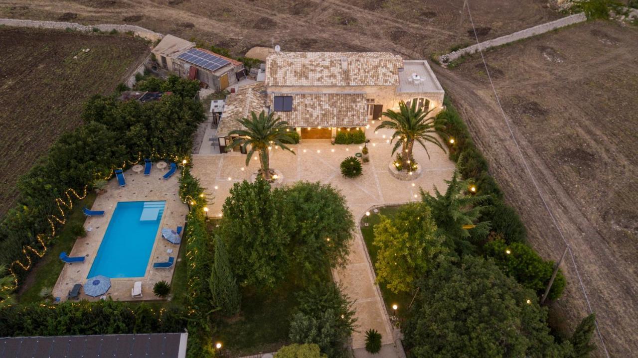 Casale Della Contea Guest House Modica Exterior photo
