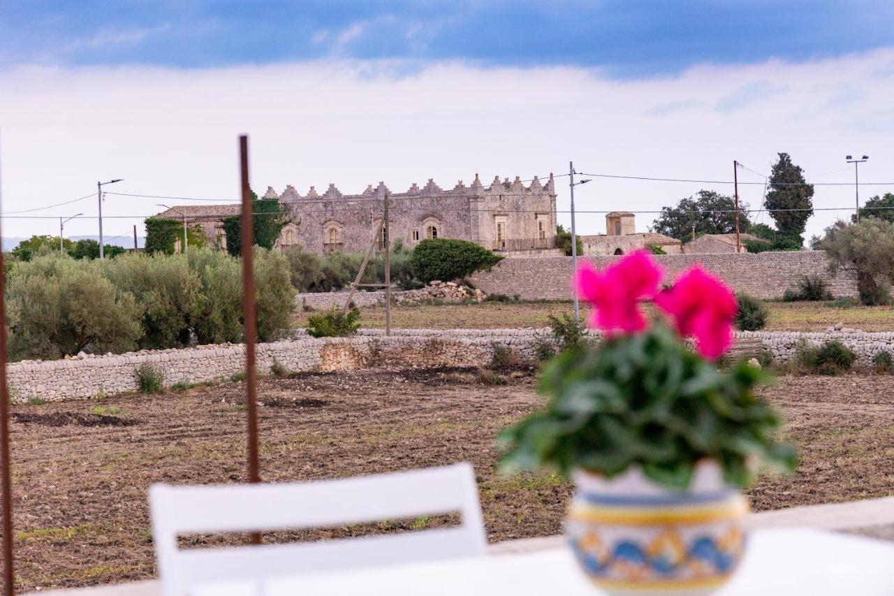 Casale Della Contea Guest House Modica Exterior photo