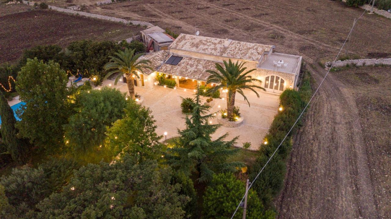 Casale Della Contea Guest House Modica Exterior photo