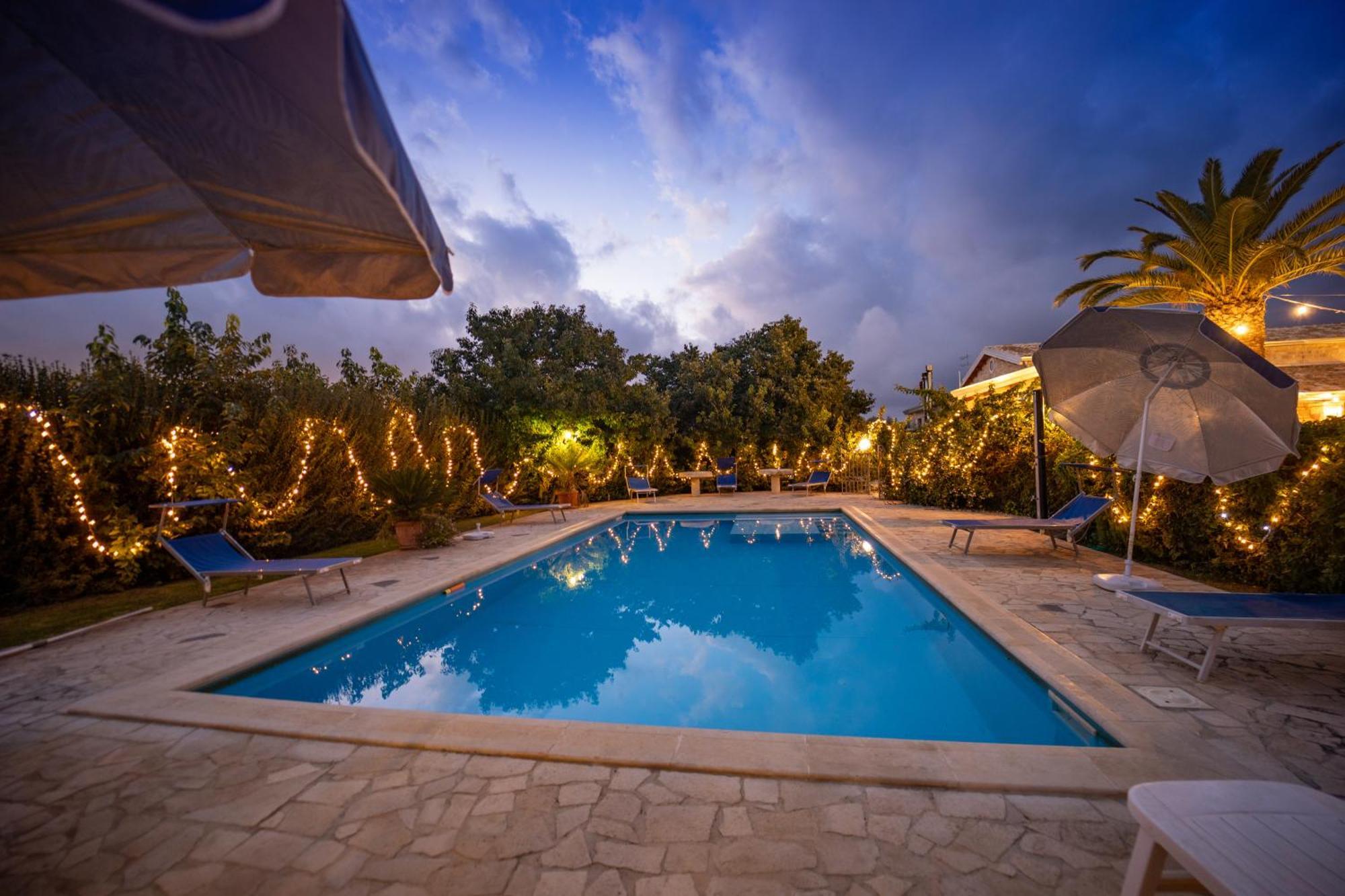 Casale Della Contea Guest House Modica Exterior photo